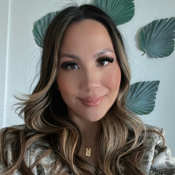 Meet your Posher, Kaylee - Picture 1 of 1